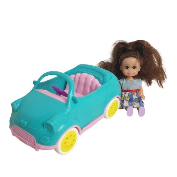 Barbie Mini Doll Chelsea Convertible Blue Toy Car Set - Picture 1 of 5